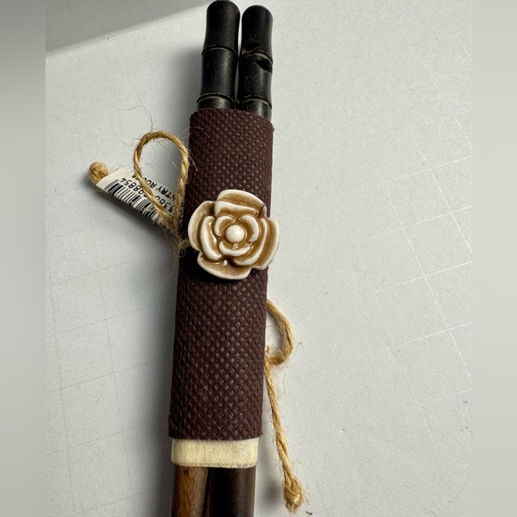 Hardwood Reusable Wood Chopsticks - Picture 3 of 7